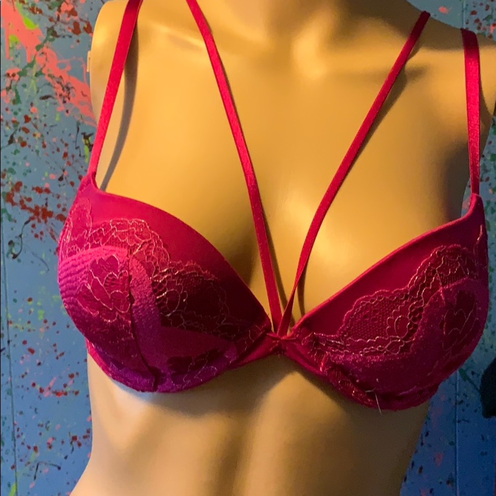 Victoria’s Secret very sexy push-up bra like new